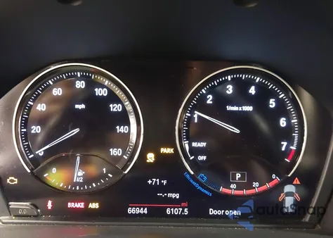 2018 BMW X1 xDrive28I из США, поврежденный, VIN WBXHT3C30J3H30546